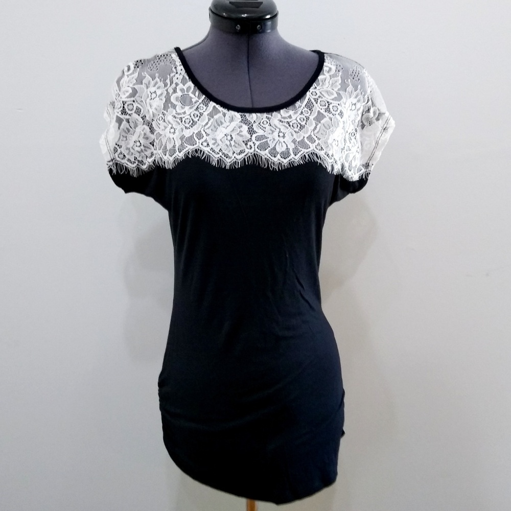 NWT Black and White Lace Top Dots Brand Size S